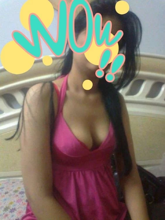 Rosie – Indian escort in Bangalore — 2 / 3