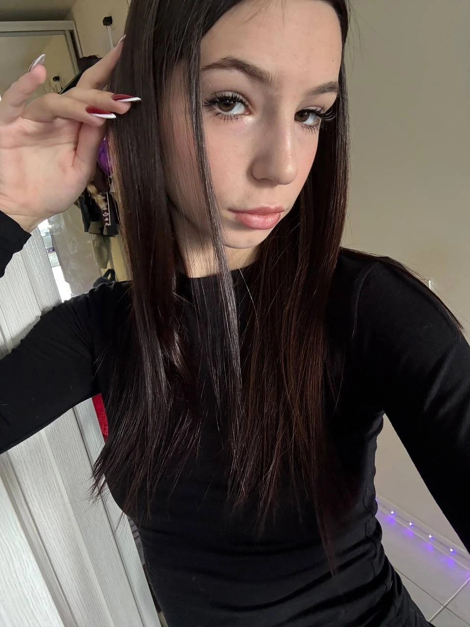 Eva – Russian escort in Hong Kong — 3 / 6