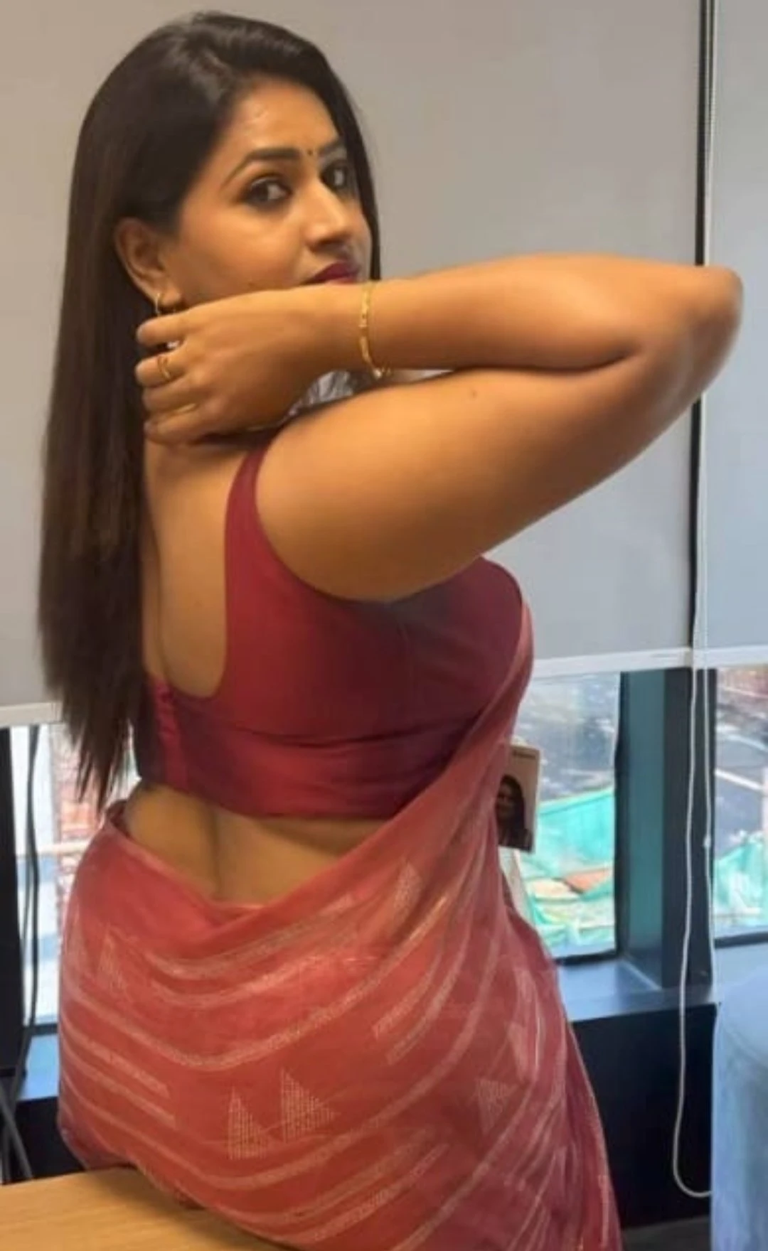 ꧁♛ 𝐌𝐀𝐇𝐈 (𝐂𝐀𝙎𝐇) 𝙏𝙍𝙐𝙎𝙏𝙀𝐃 ♛꧂ – Indian escort in Ahmedabad — 1 / 3