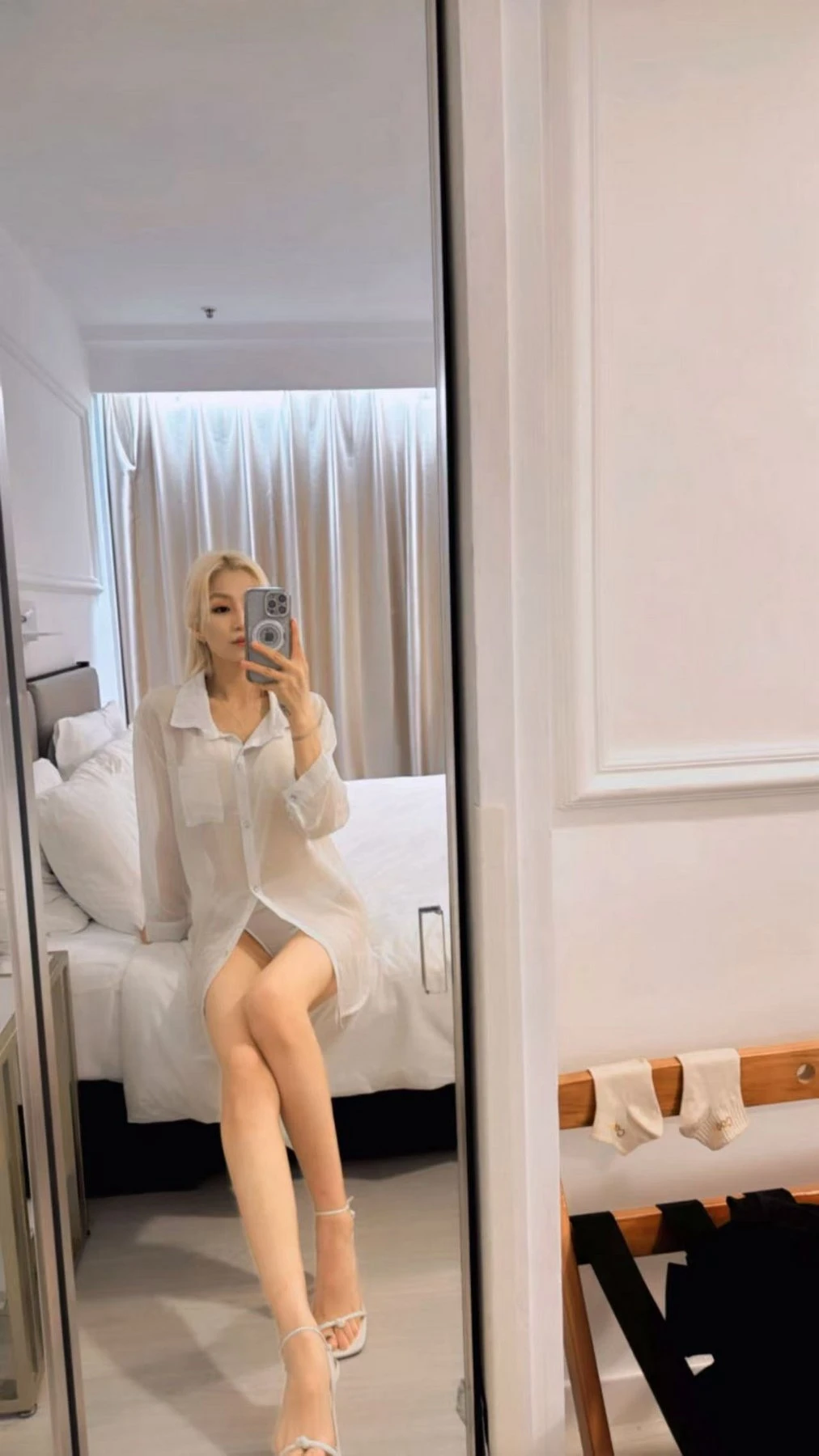 Nami – Mongolian escort in Hong Kong — 6 / 9