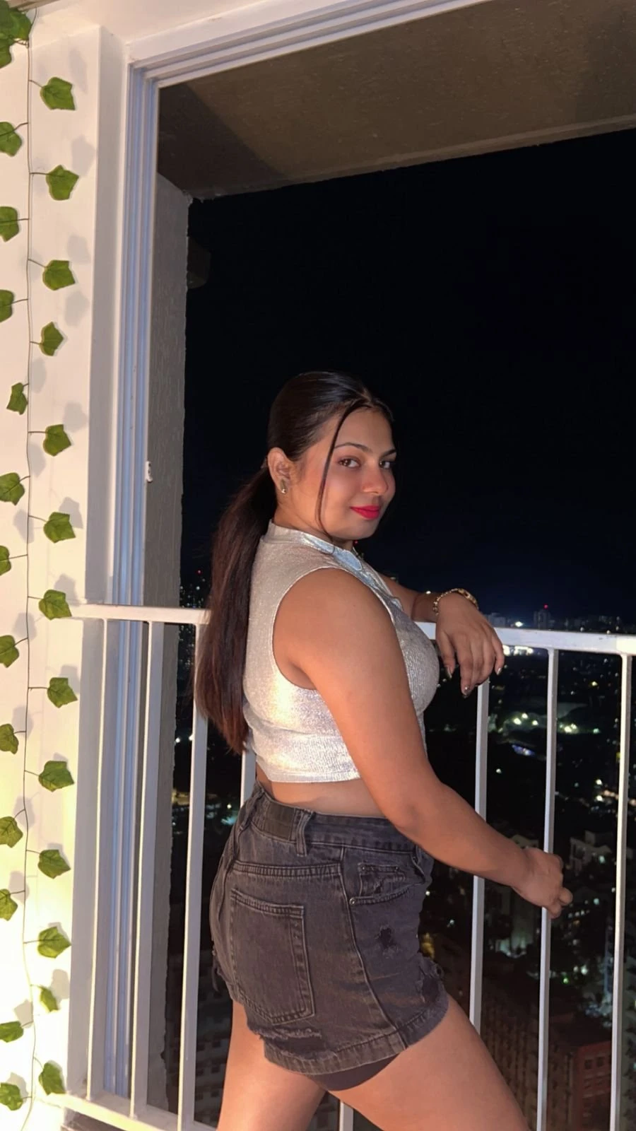 Rani Singh Real Meet & Cam Show – Indian escort in Bangalore, Escort, Banga
