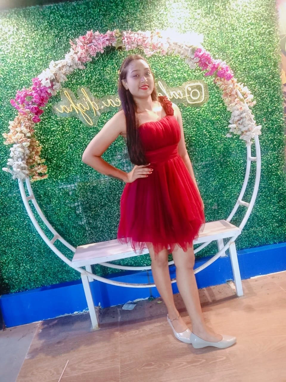I am kriti cam& meet – Indian escort in Bangalore — 4 / 5