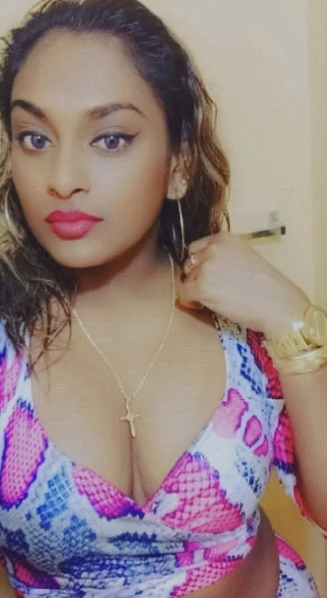 Papari – Indian escort agency in Chennai — 5 / 7