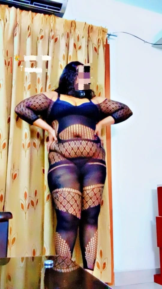 Ambar – Zambian escort in Chennai — 4 / 7