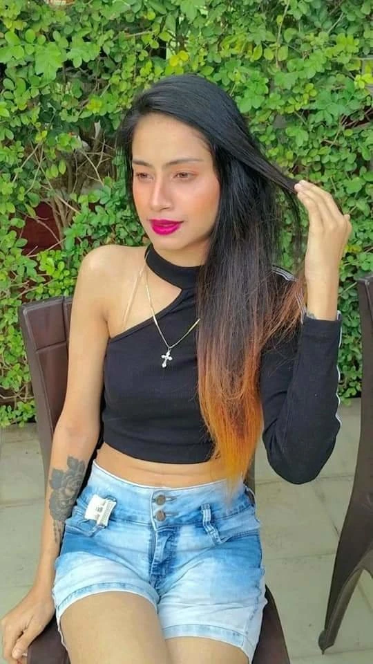 Pinky for only real meet and cam show – Indian escort in Guwahati — 2 / 3