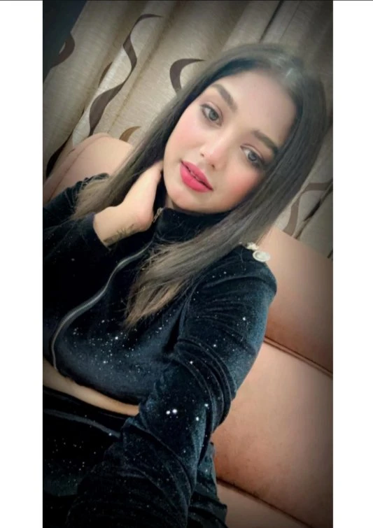 Urmi Roy – Indian escort in Bangalore — 2 / 4