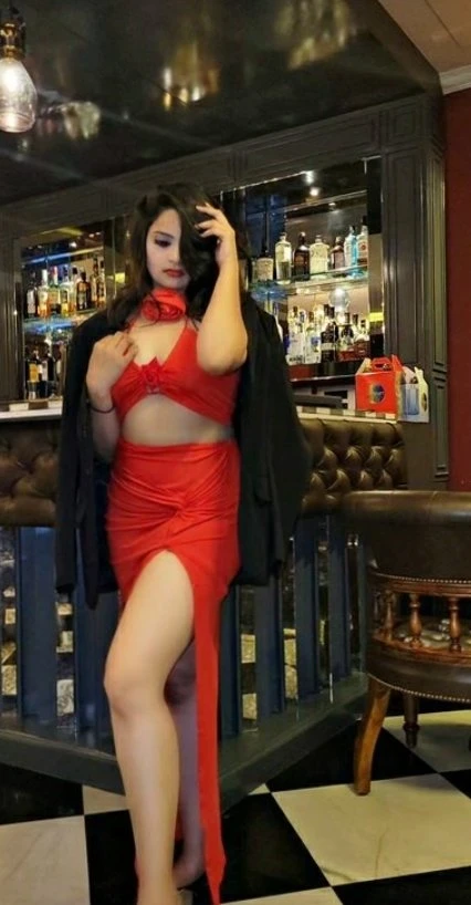 Anjali – Indian escort in Chennai — 3 / 4