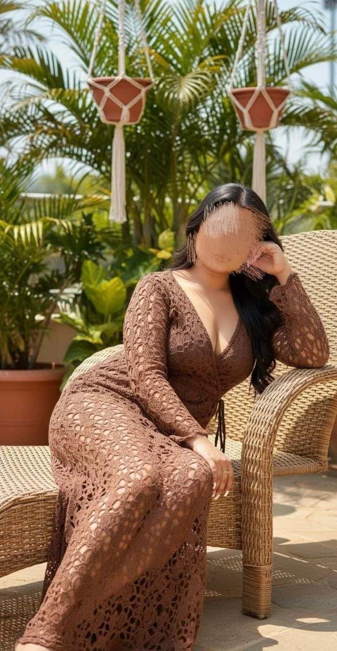 Diya – Indian escort in Ahmedabad — 2 / 5
