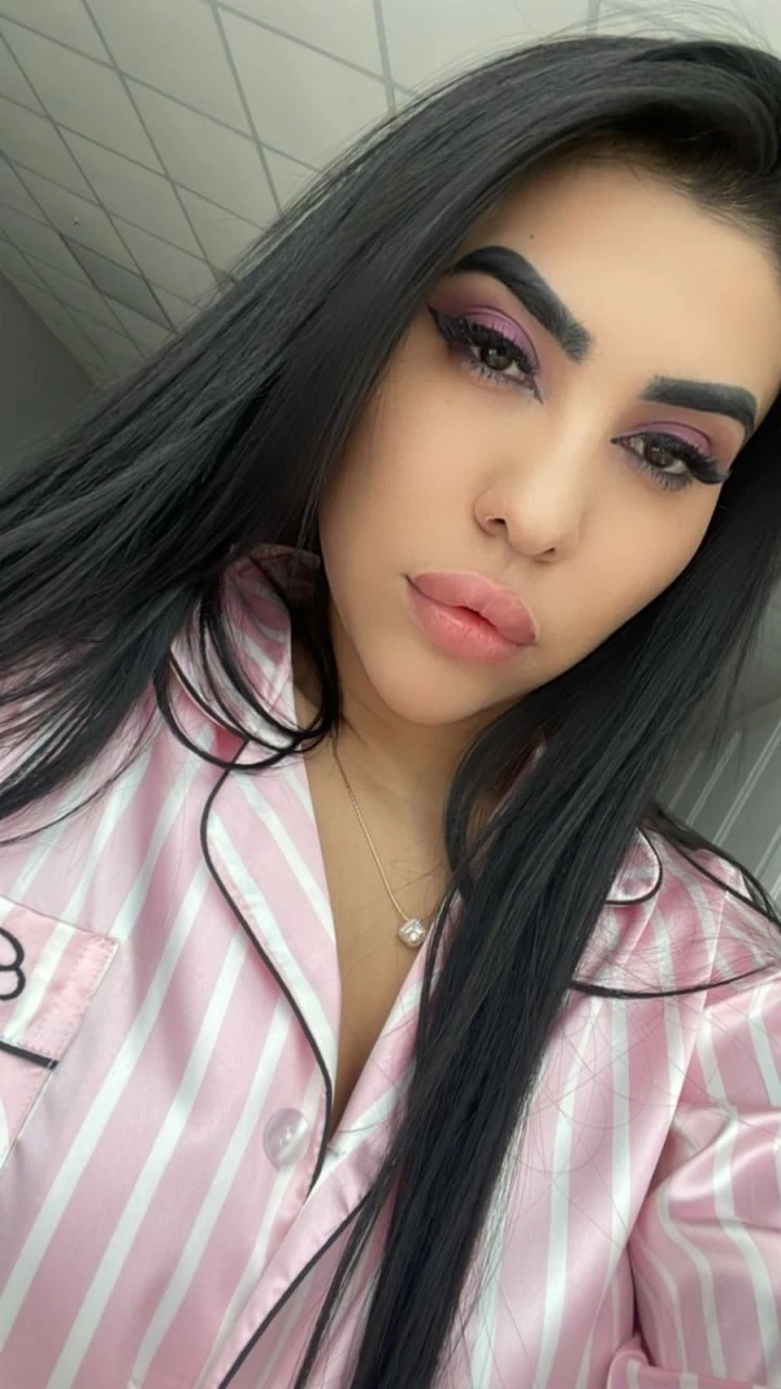 Banu Suck Star – Russian escort in Hong Kong — 2 / 10