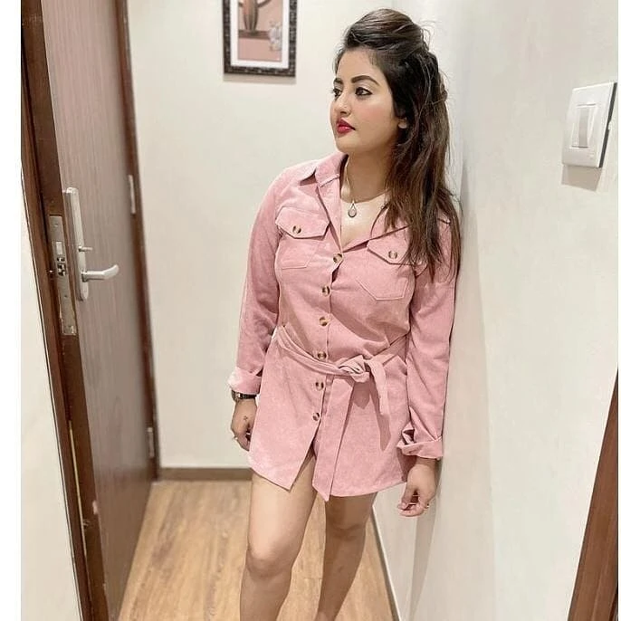 72069m08005 Chandigarh Zirakpur Mohali – Indian escort in Chandigarh — 2 / 9