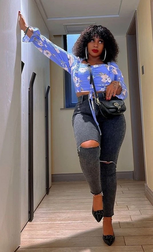 Charity – Rwandan escort in Chandigarh — 5 / 6