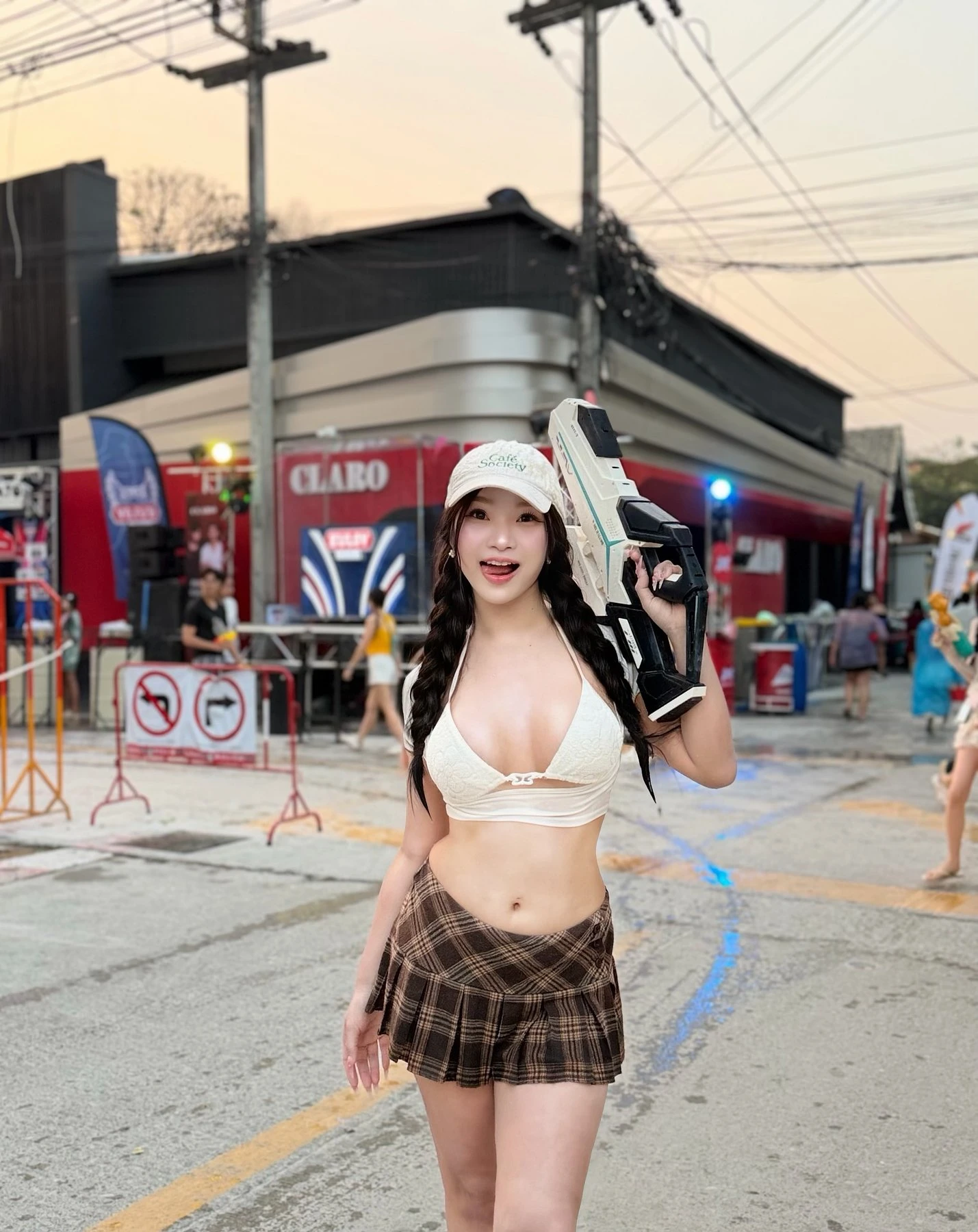 Mikibella ❤︎ – Thai escort in Hong Kong — 4 / 17