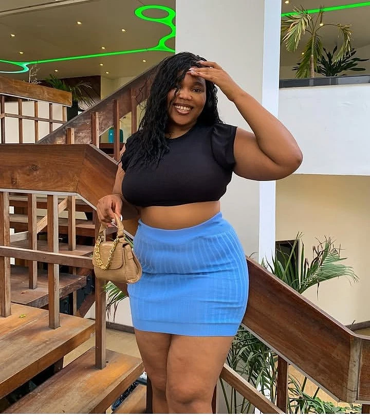 Favour – South African escort in Chandigarh — 6 / 7