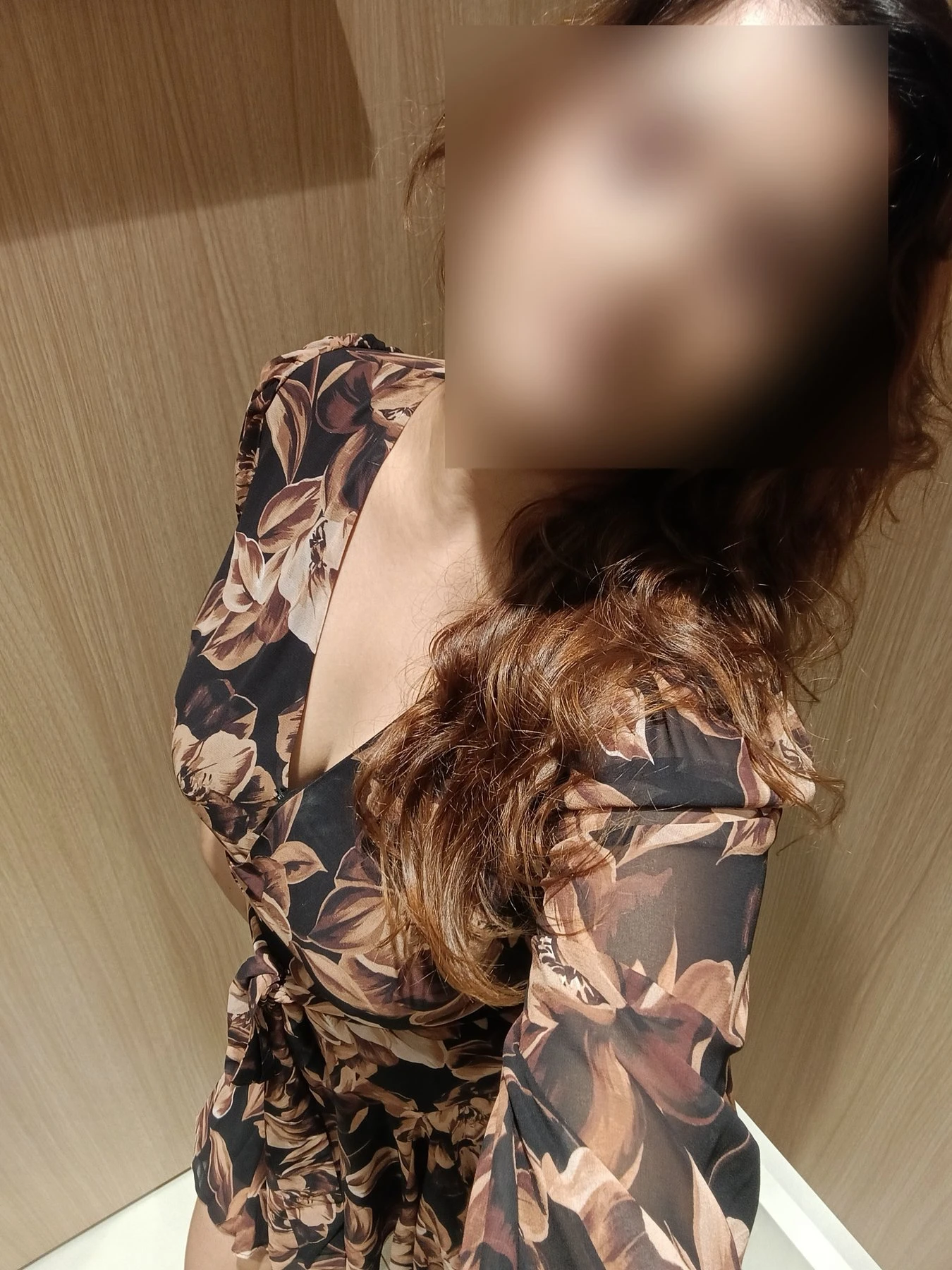 Disha Real Meet/cam – Indian escort in Agra — 3 / 8