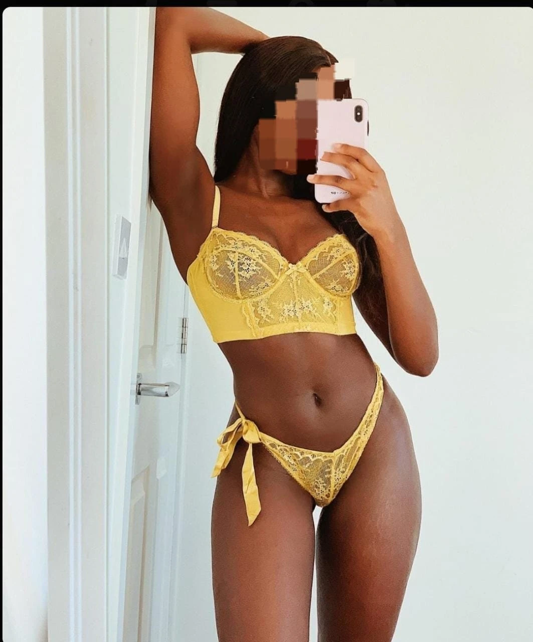 Lucky Baby – escort in Bangalore — 4 / 5