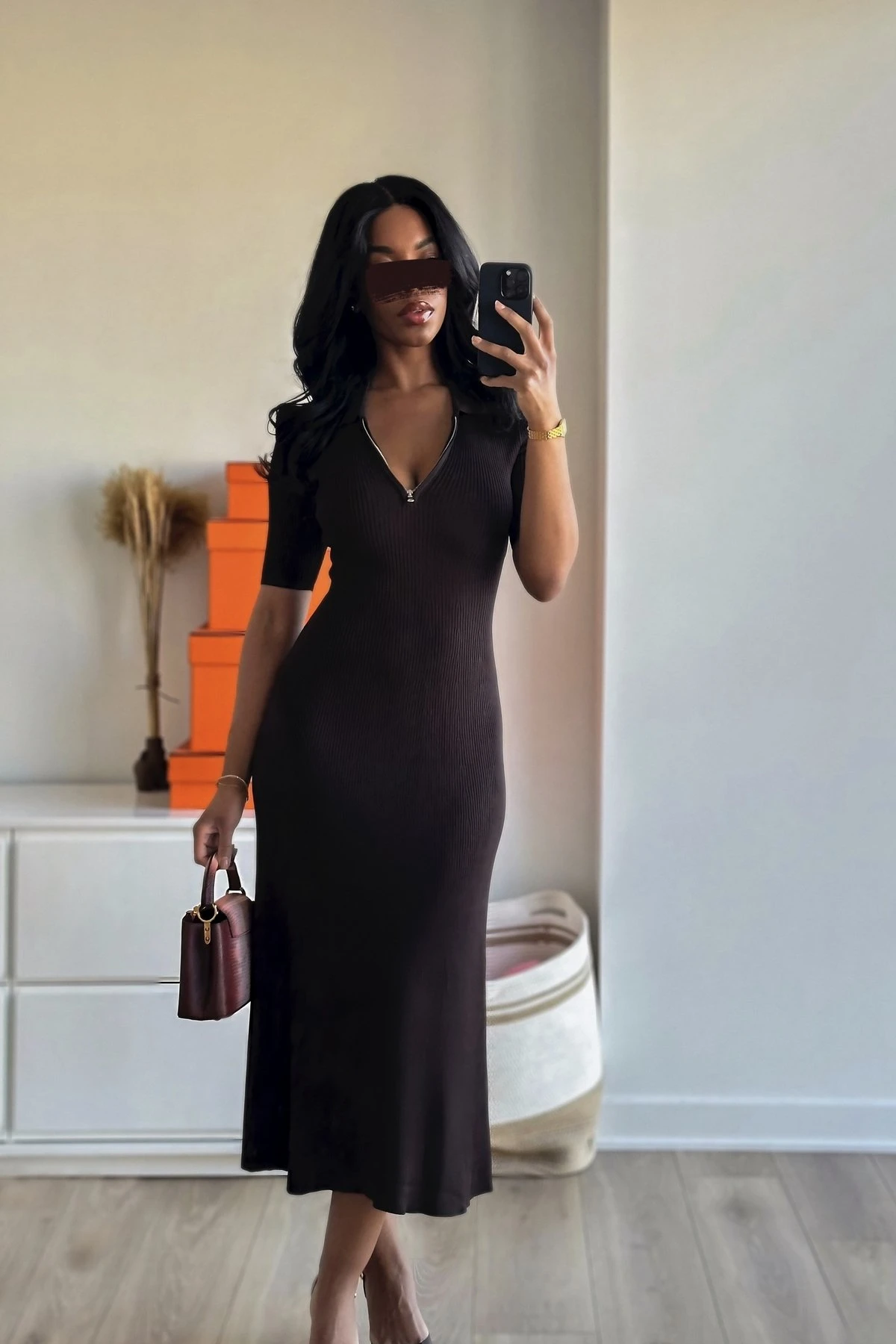 Emma Graff – American escort in Hong Kong — 11 / 19