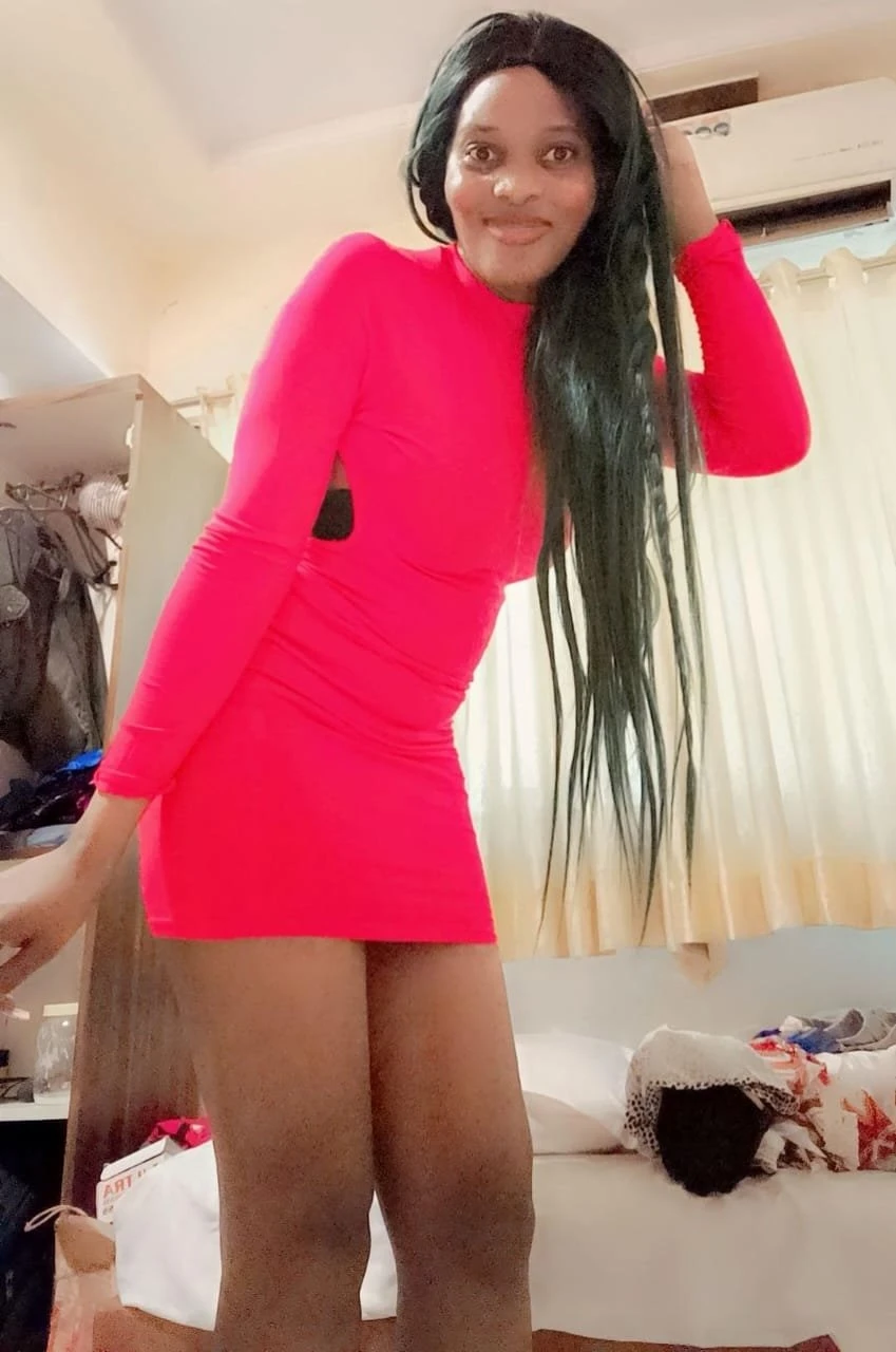 Favor – Rwandan escort in Candolim, Goa — 4 / 6