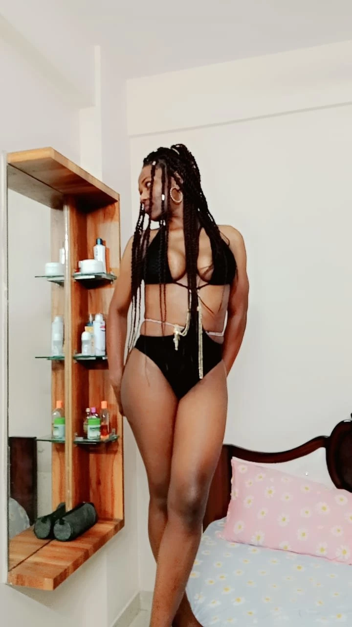 Sharfie – escort in Bangalore — 6 / 9