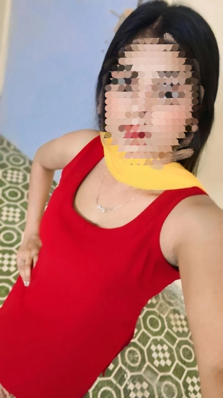 Sonam Independent Girls Cash Payment – Indian escort in Bangalore — 2 / 5
