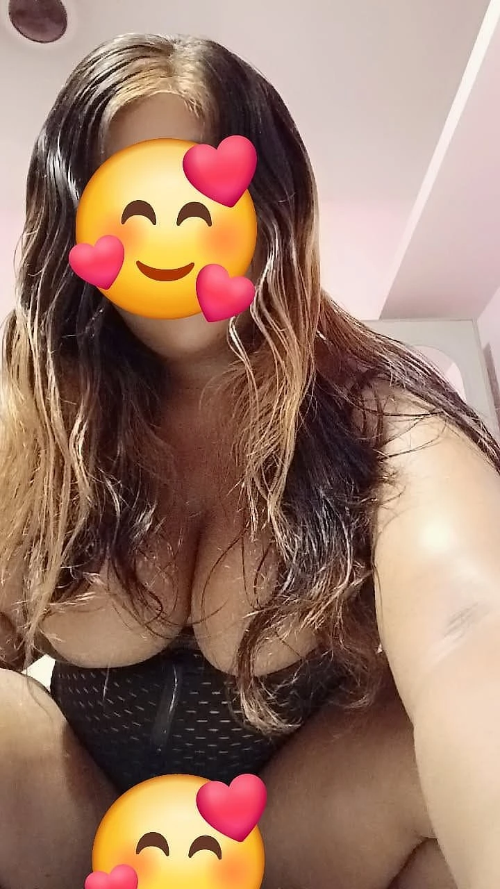 Laila witty in Whitefield – Malagasy escort in Bangalore — 3 / 5