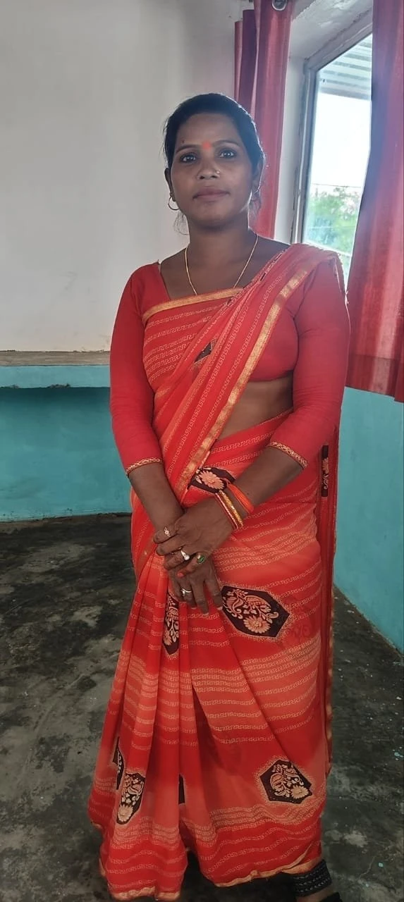 Kavita Roy – Indian escort in Bangalore — 1 / 2