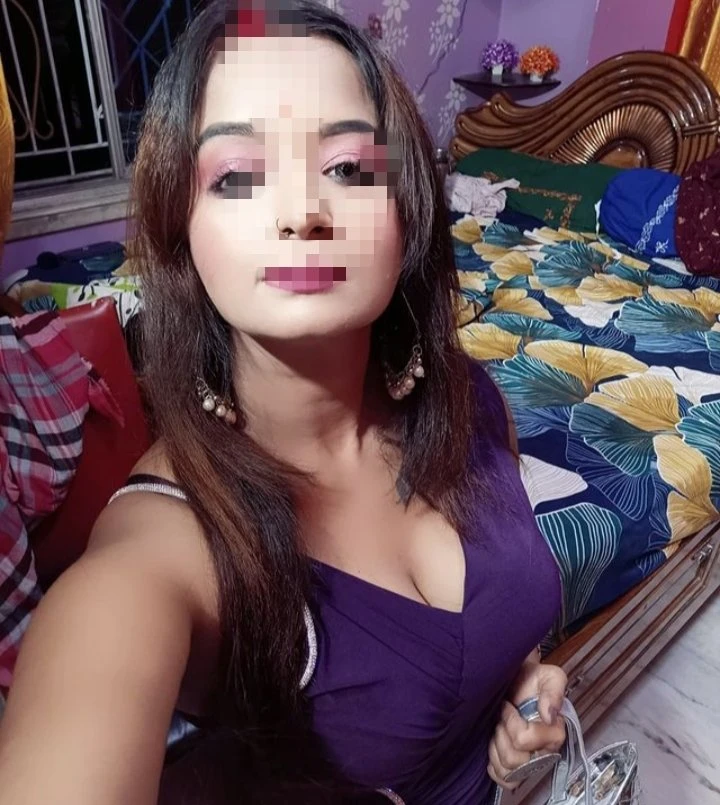 Lavya – Indian escort in Chennai — 2 / 4