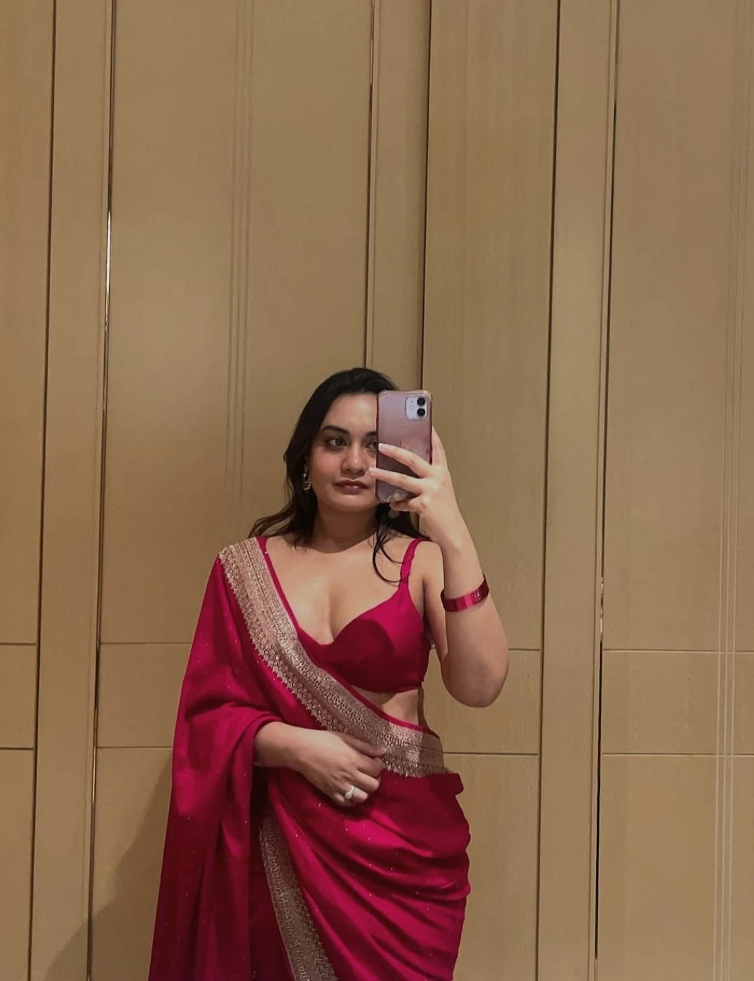 Nehal – Indian escort in Guwahati — 2 / 4