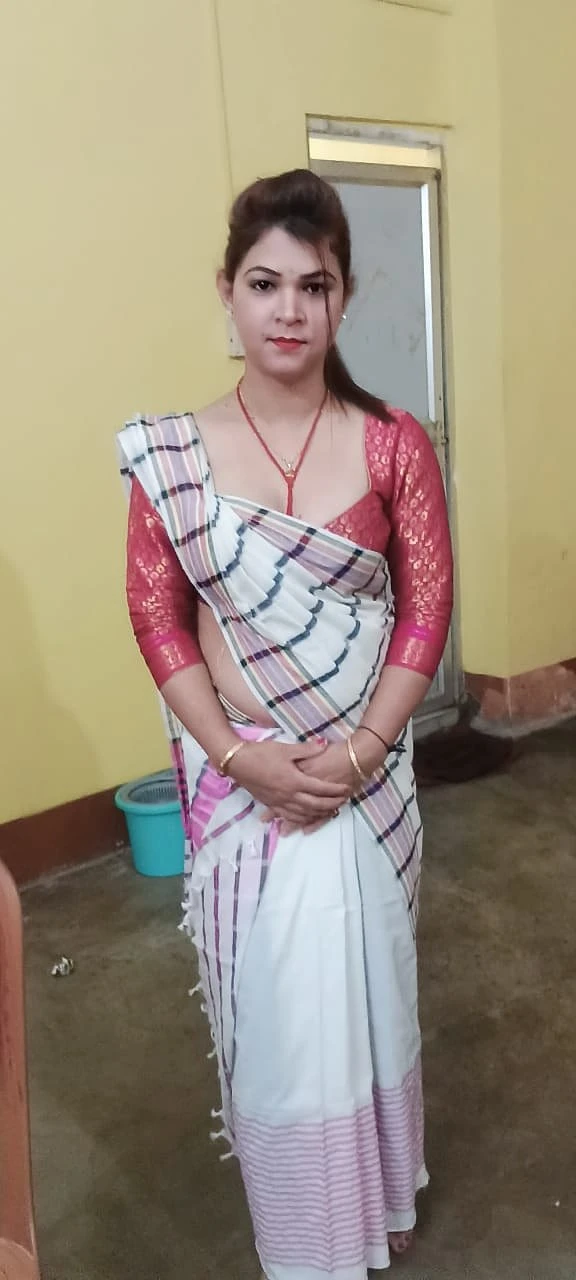 Maina Phukan – Indian escort in Guwahati — 3 / 8