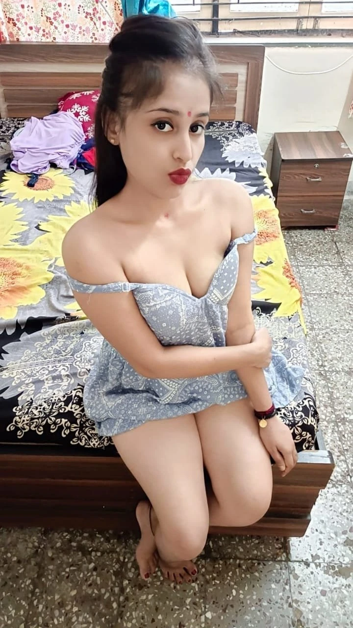 Naina – Indian escort in Bangalore — 2 / 4