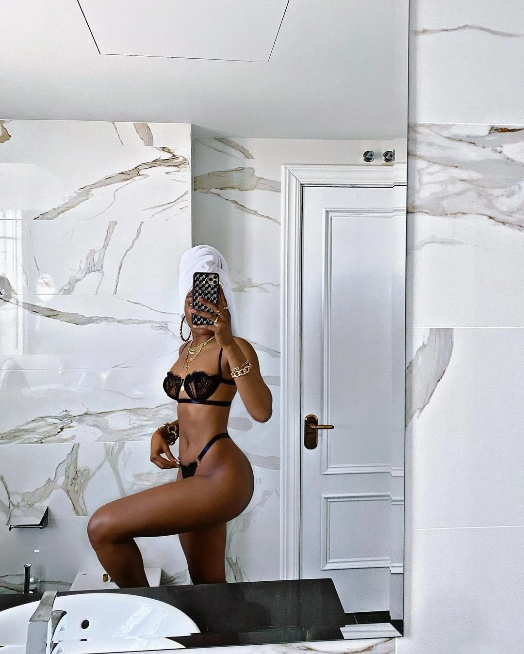 Alesandra – Kenyan escort in Candolim, Goa — 3 / 4