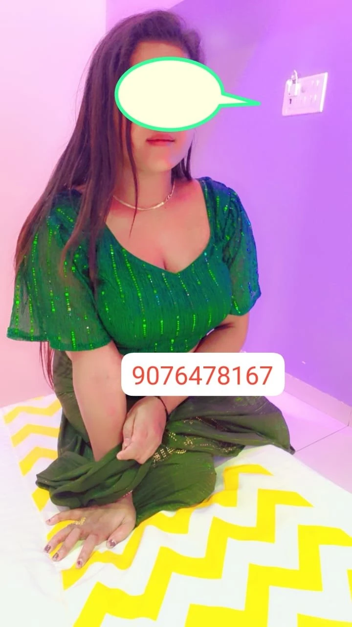 Rinky cam session – Indian escort in Bangalore — 10 / 27