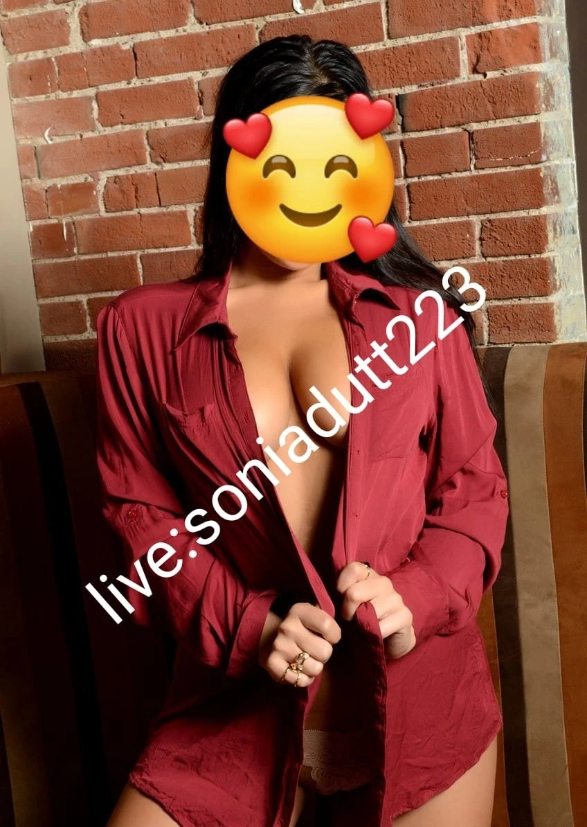 Sonia – escort in Bangalore — 24 / 30