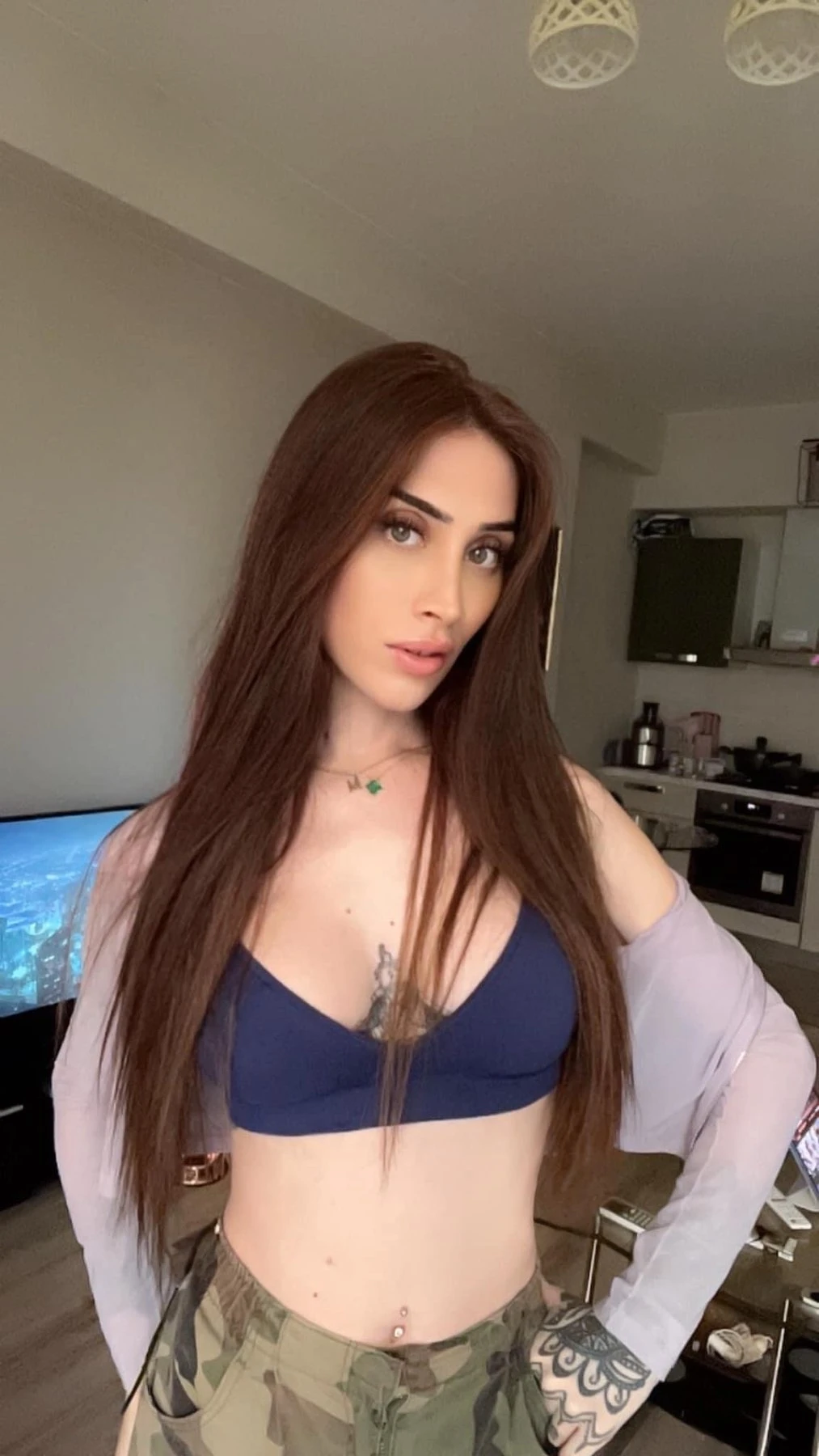 NARGİS – Albanian escort in Tirana — 10 / 14