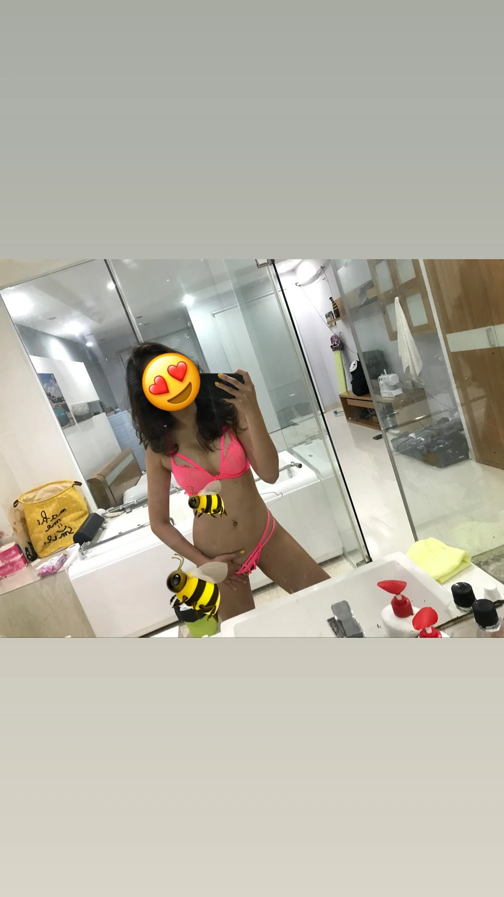 Mimi – Mongolian escort in Hong Kong — 4 / 6