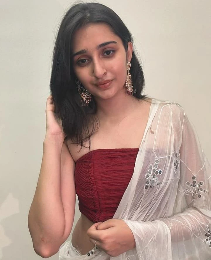 Priya – Indian escort in Bangalore — 4 / 8