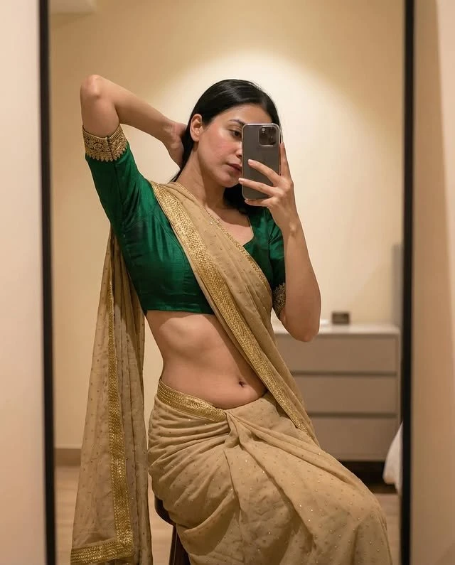 Sandhya – Indian escort in Ahmedabad — 3 / 4