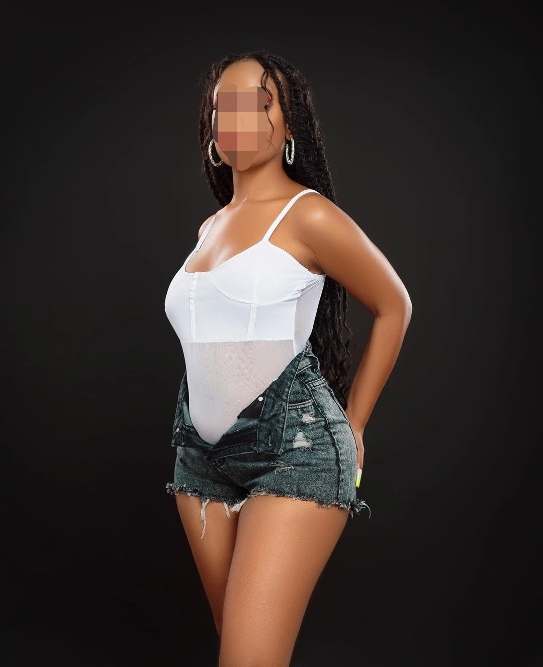 Hot spicy teen – Ethiopian escort in Bangalore — 3 / 5