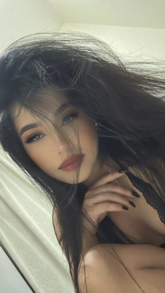 Mika – Georgian escort in Tirana — 3 / 5