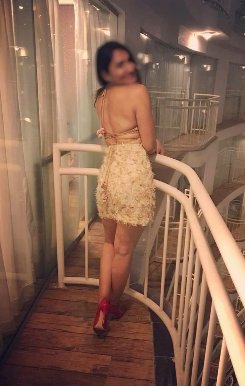 Jeny Available Now in the City – Indian escort in Bangalore, Escort, Banga
