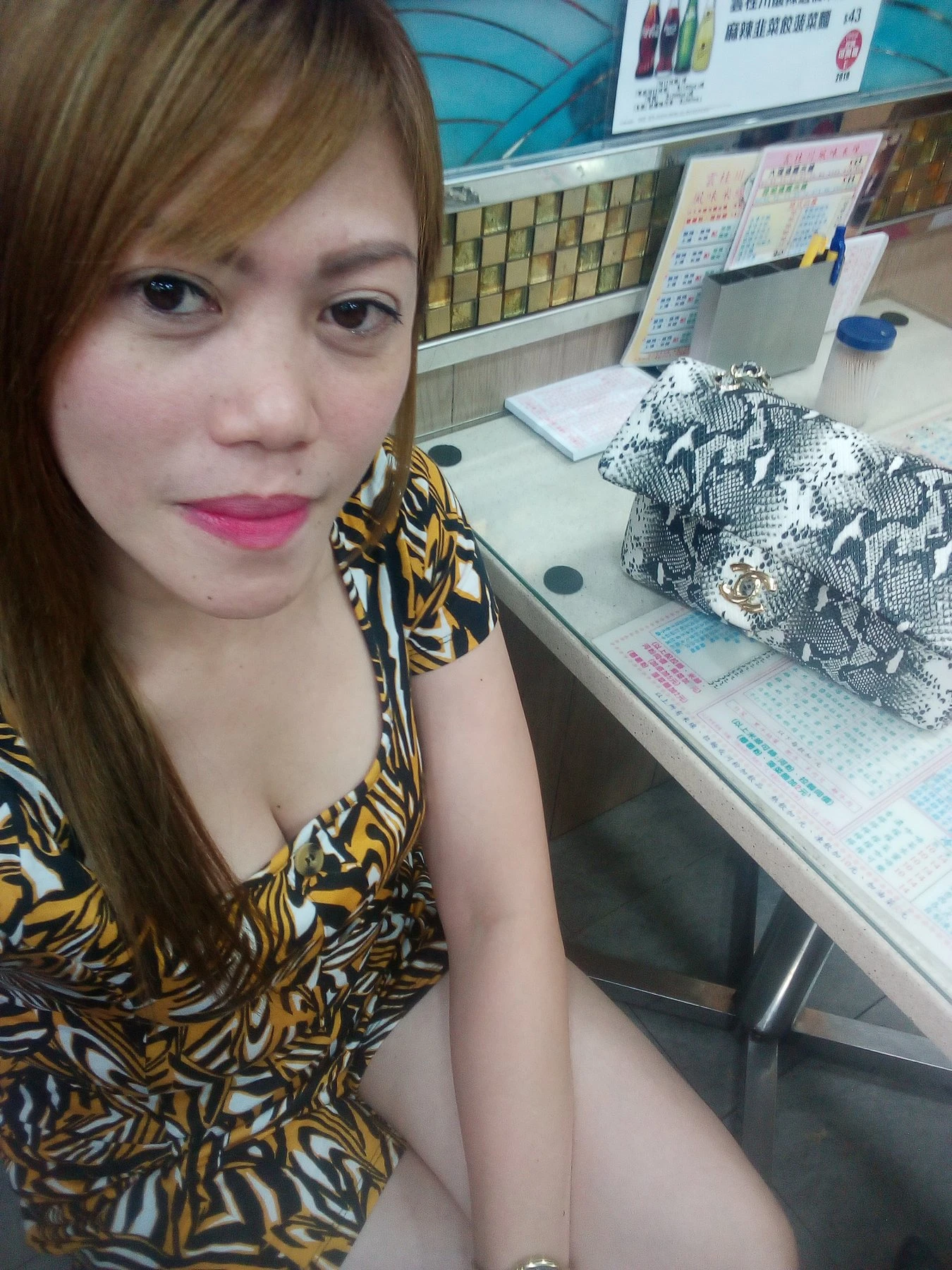 Ciara – Filipino escort in Hong Kong — 2 / 5
