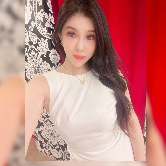 Earn Extra Income 20, 000 Hkd Per Night – escort in Hong Kong — 8 / 13