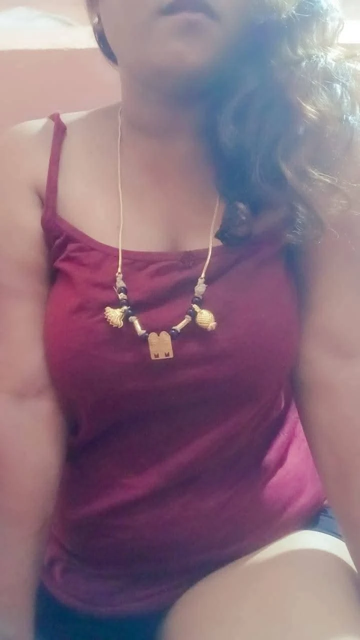 TAMIL GIRLS AND CELEBRITY & MODELS – Indian escort in Chennai — 9 / 15