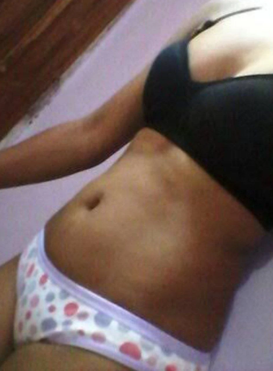 Akshu – escort in Coimbatore — 2 / 4