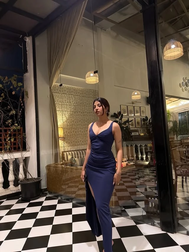 Tanisha – Indian escort in Ghaziabad — 4 / 7
