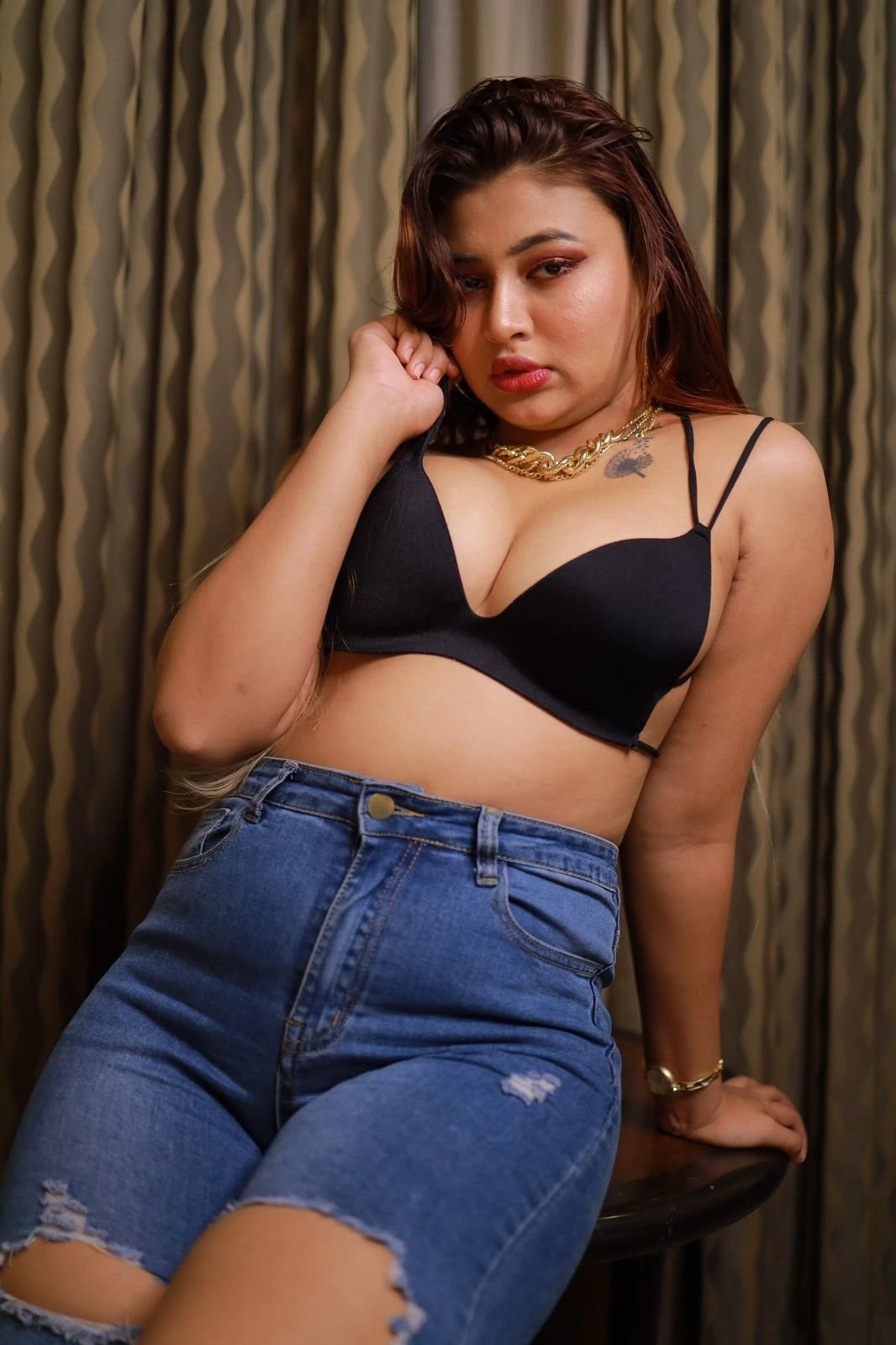Gauri Krishnan – Indian escort in Chennai — 3 / 4