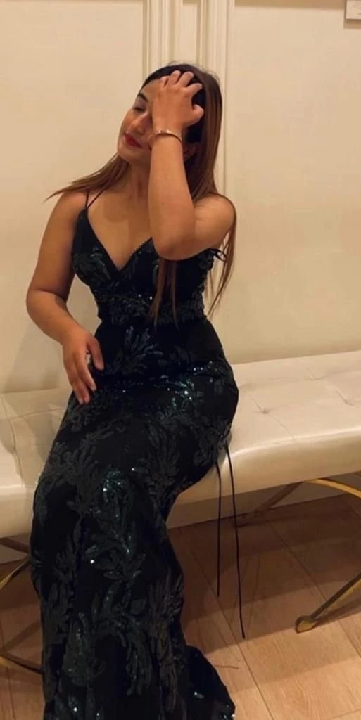 Divya Singh – Indian escort in Bangalore — 4 / 5
