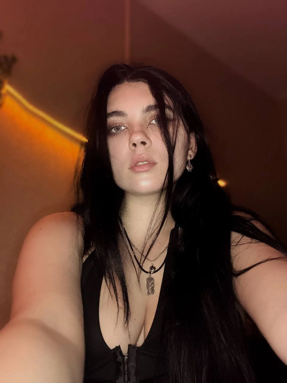 Elena – Russian escort in Hong Kong — 2 / 16