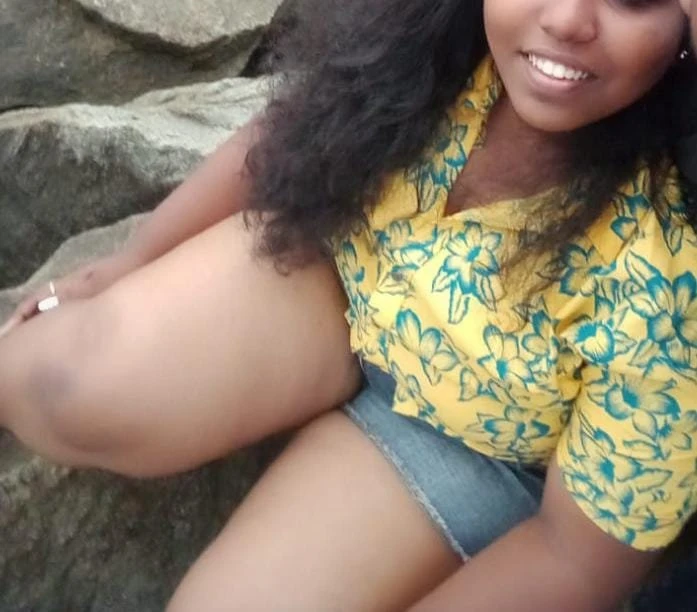 Molly Michelle – Indian escort in Bangalore — 6 / 7
