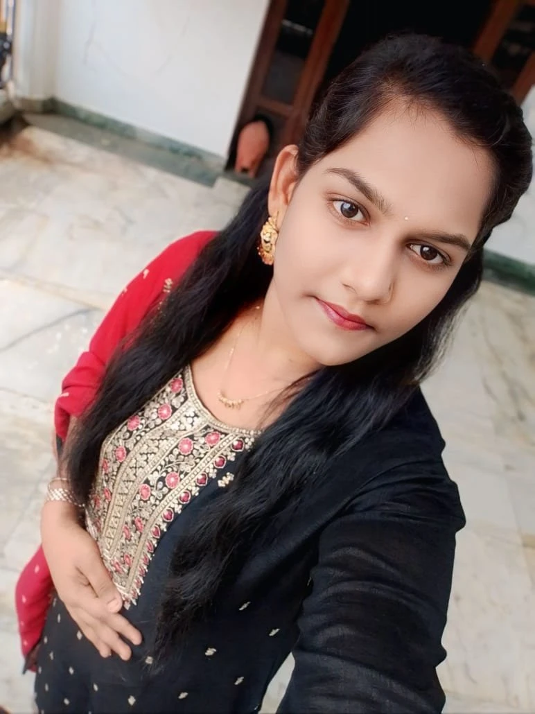 Priya! – Indian escort in Chennai — 6 / 7