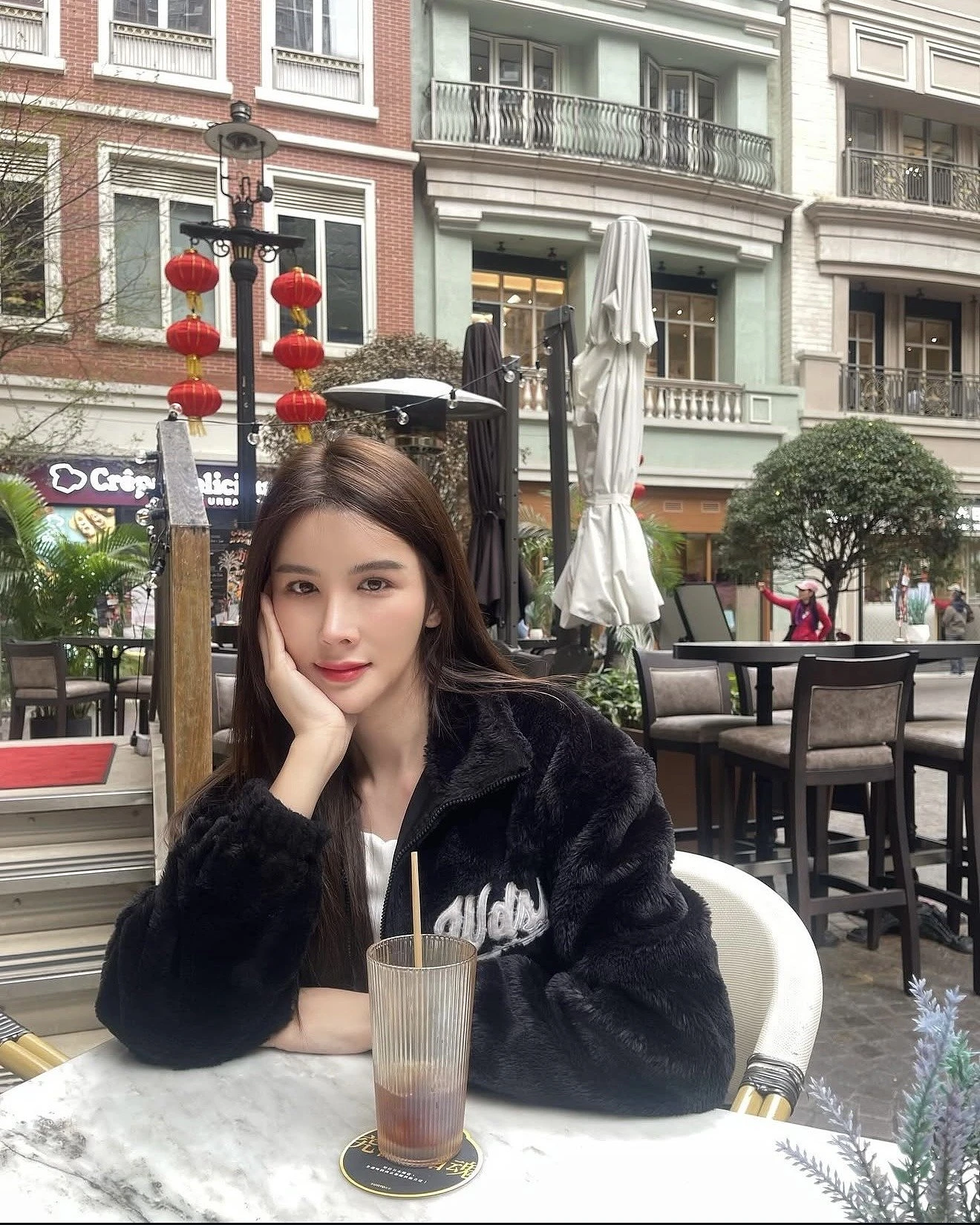 Zuri – Swiss escort in Hong Kong — 8 / 9